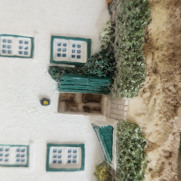 Harbour Lights Horton Point Lighthouse - Picture 7 of 8